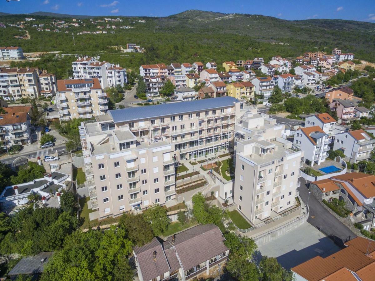 Apartments Mb Crikvenica Eksteriør billede
