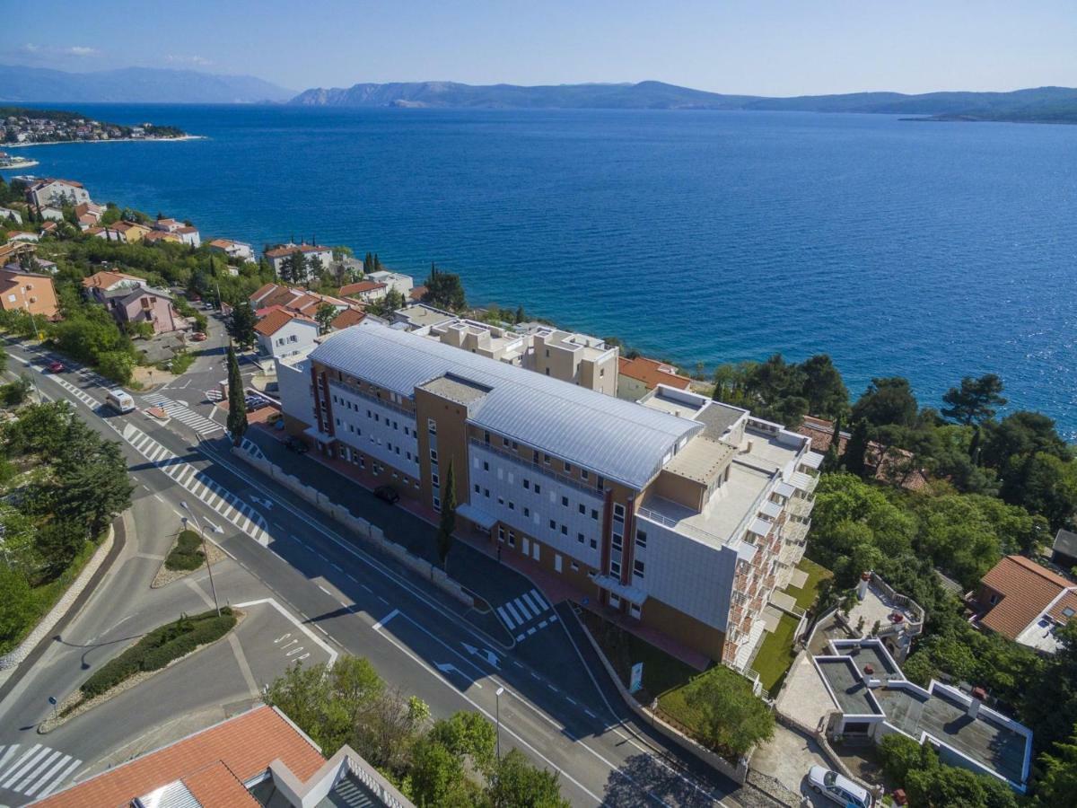 Apartments Mb Crikvenica Eksteriør billede