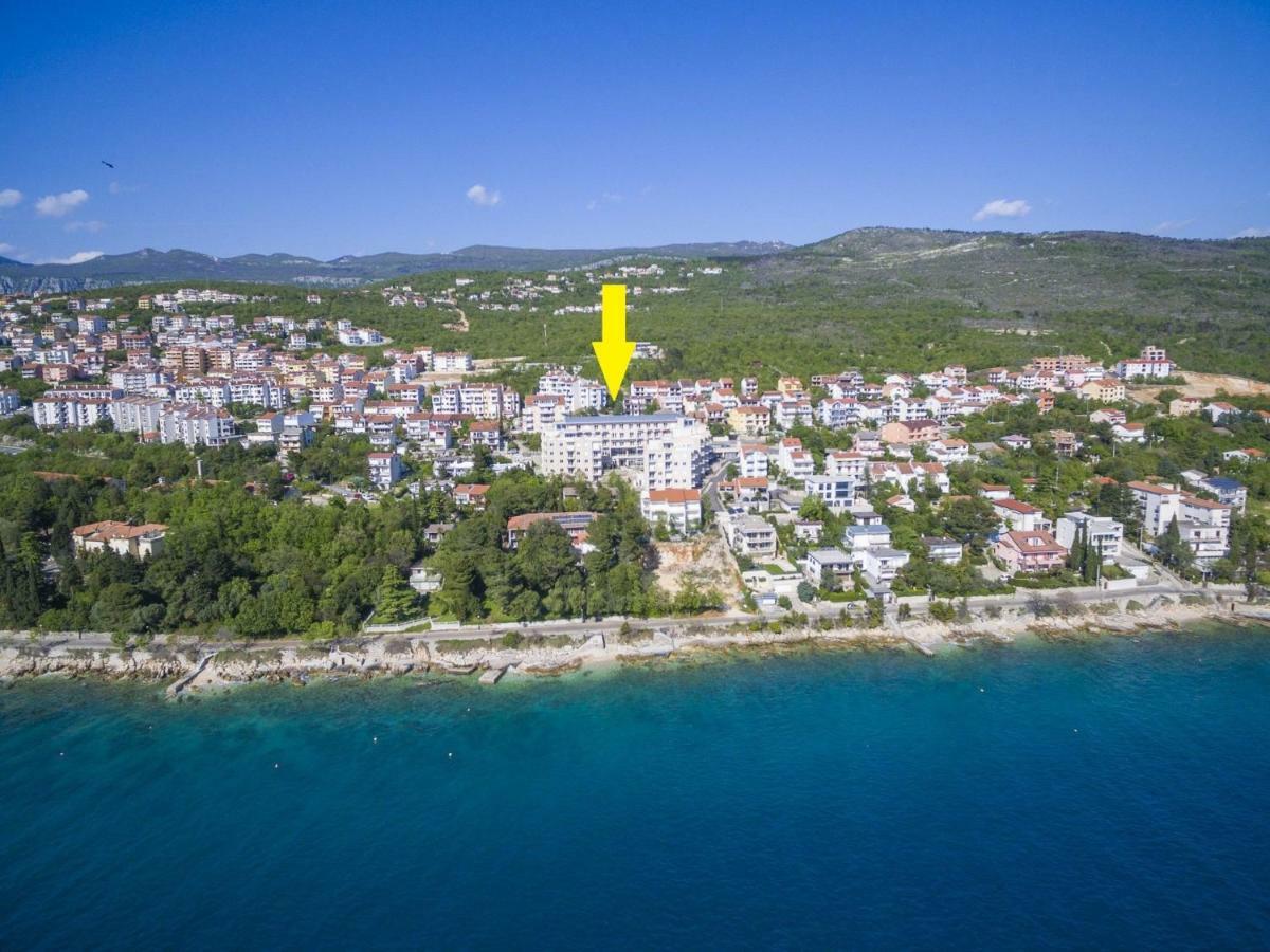 Apartments Mb Crikvenica Eksteriør billede